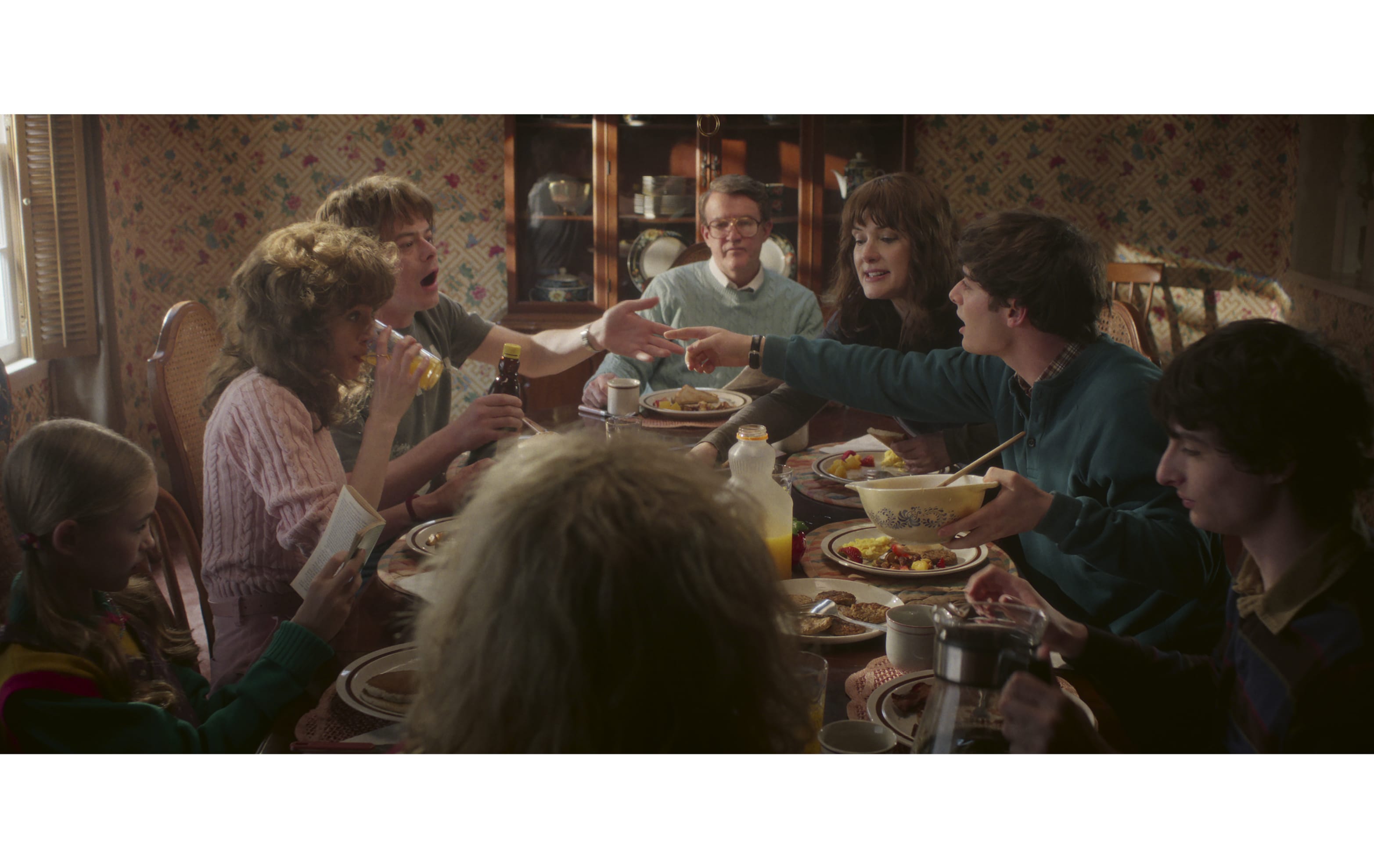 Stranger Things page 285-286